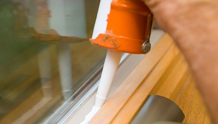 7 Simple Energy Efficiency Upgrades You Can Do In One Weekend